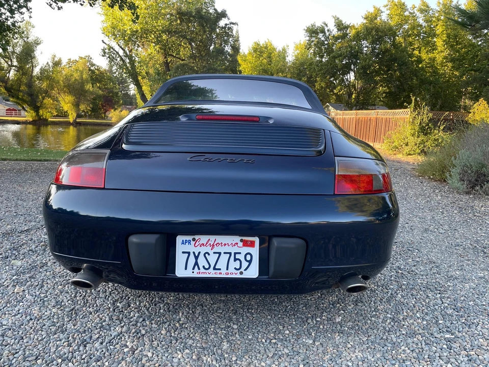 1999 Porsche 996 Carrera - Image 12 of 31