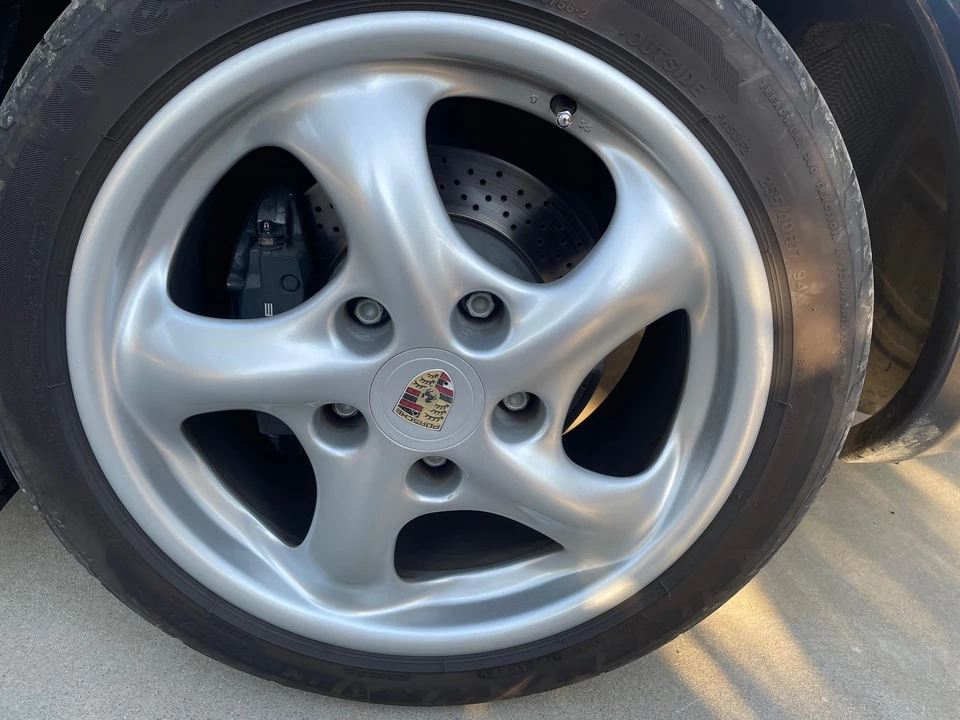 1999 Porsche 996 Carrera - Image 18 of 31