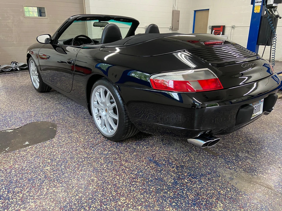 1999 Porsche 996 Carrera - Image 14 of 31