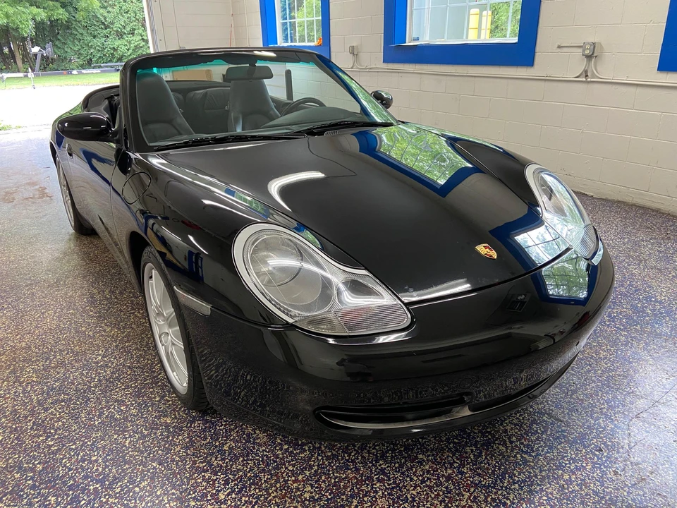 1999 Porsche 996 Carrera - Image 26 of 31