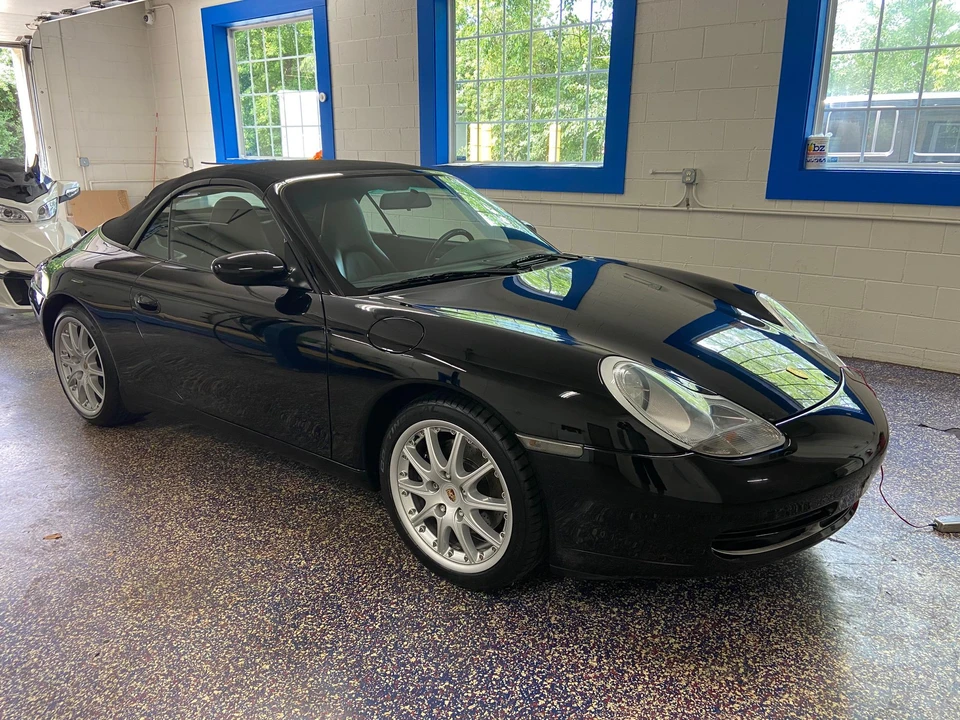 1999 Porsche 996 Carrera - Image 24 of 31