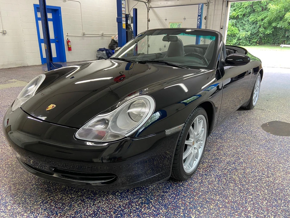 1999 Porsche 996 Carrera - Image 8 of 31