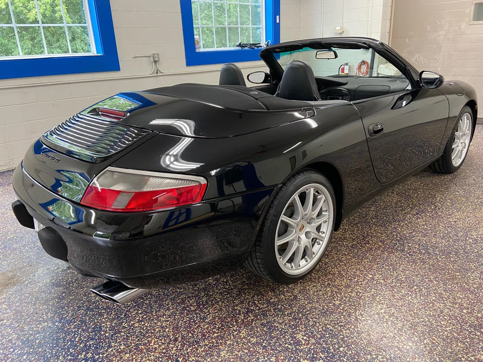 1999 Porsche 996 Carrera - Image 22 of 31
