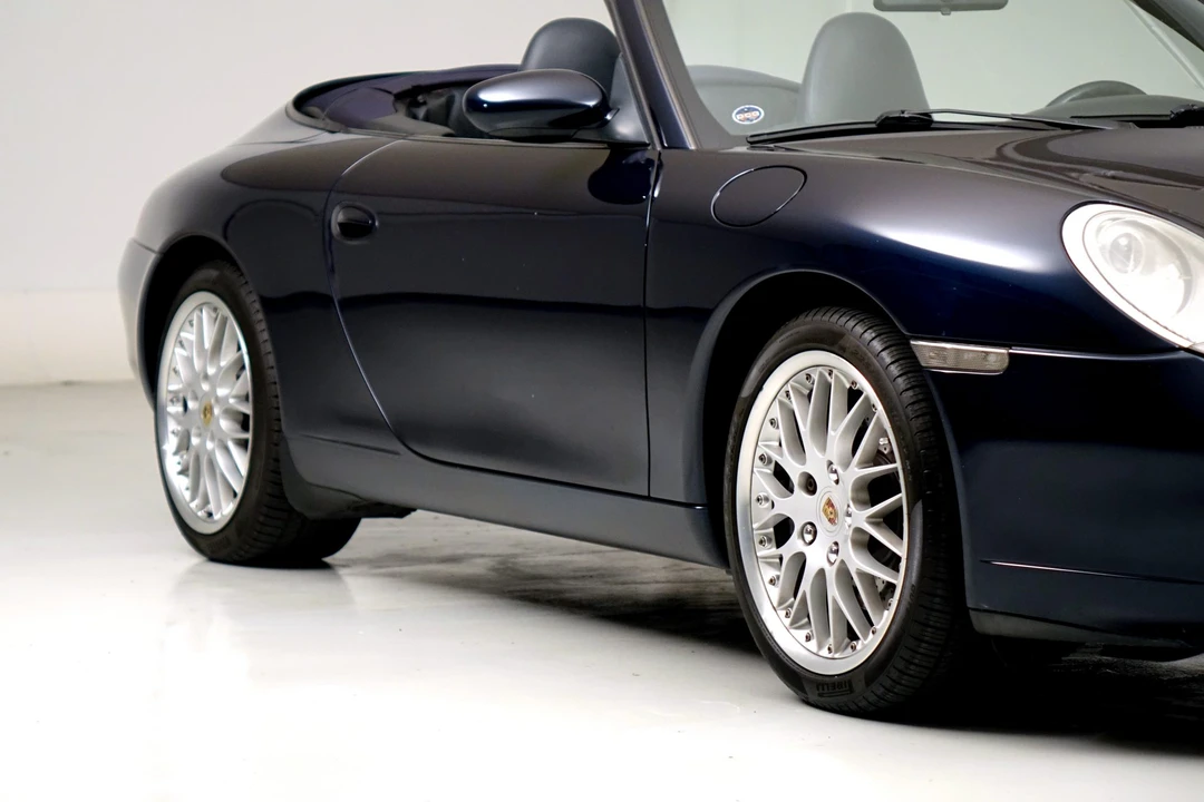 1999 Porsche 996 Carrera - Image 22 of 31