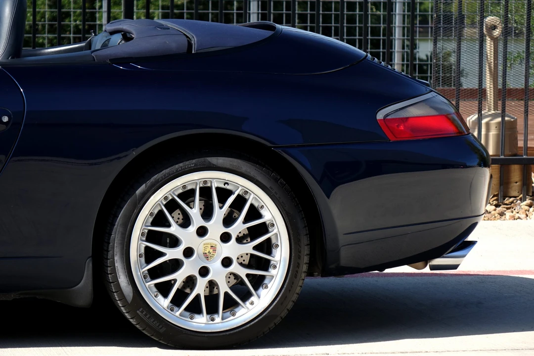 1999 Porsche 996 Carrera - Image 29 of 31