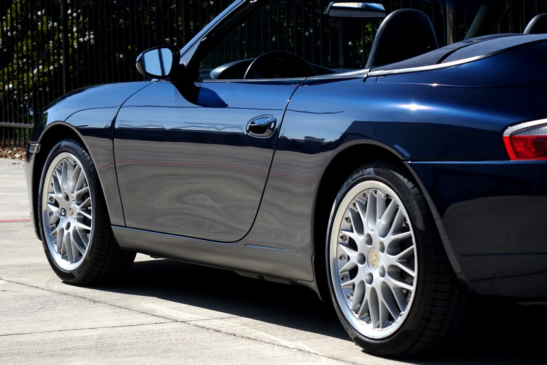 1999 Porsche 996 Carrera - Image 18 of 31
