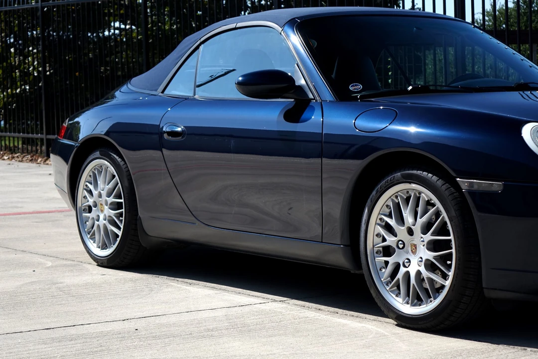 1999 Porsche 996 Carrera - Image 23 of 31