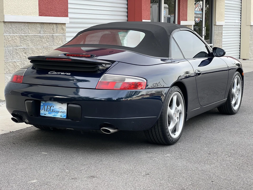 1999 Porsche 996 Carrera - Image 25 of 31
