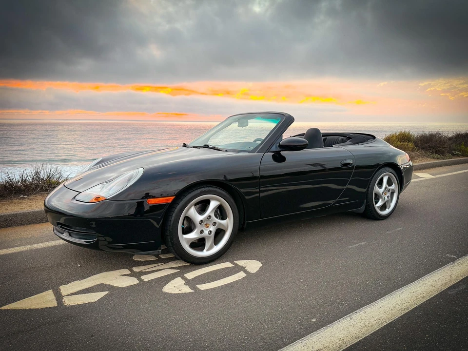 1999 Porsche 996 Carrera - Image 11 of 31