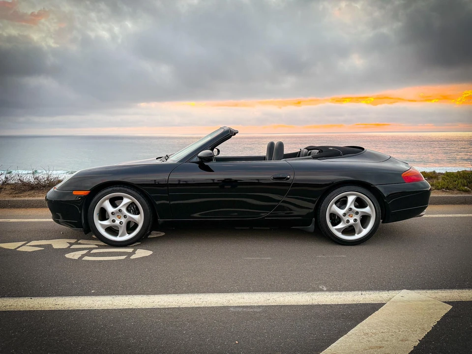 1999 Porsche 996 Carrera - Image 13 of 31