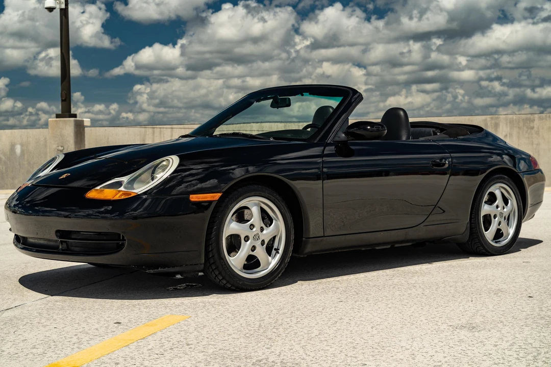 1999 Porsche 996 Carrera - Image 9 of 31