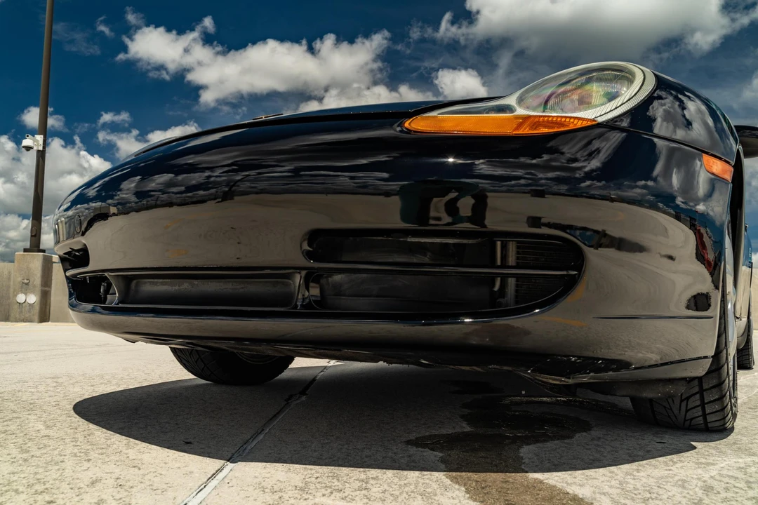 1999 Porsche 996 Carrera - Image 24 of 31