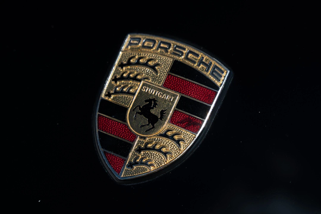 1999 Porsche 996 Carrera - Image 22 of 31