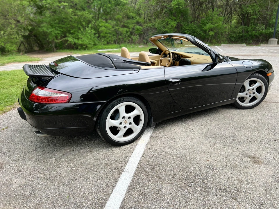 1999 Porsche 996 Carrera - Image 18 of 30