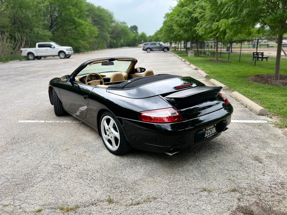 1999 Porsche 996 Carrera - Image 14 of 30