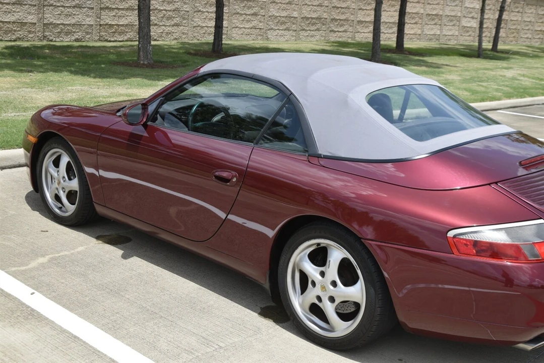 1999 Porsche 996 Carrera - Image 7 of 31