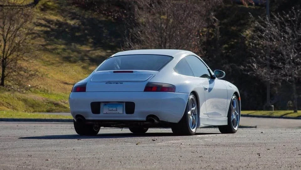 1999 Porsche 996 Carrera - Image 13 of 16