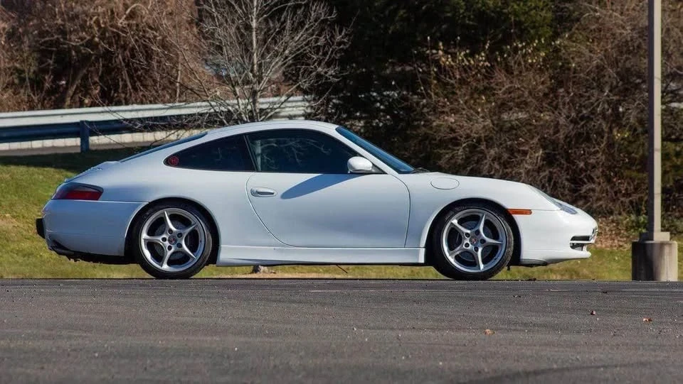 1999 Porsche 996 Carrera - Image 14 of 16