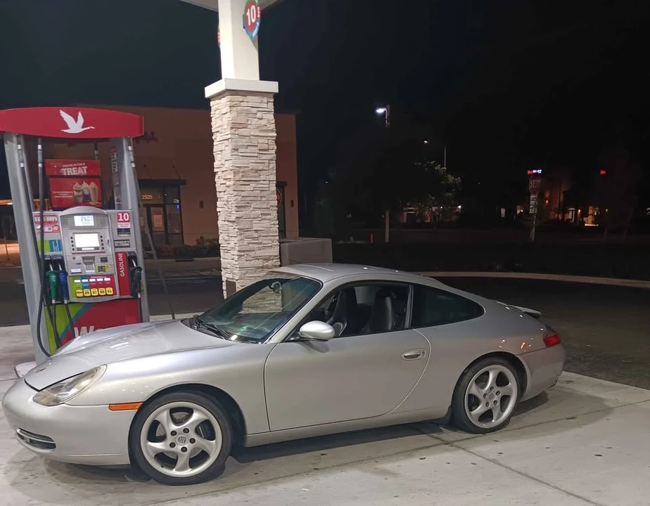 1999 Porsche 996 Carrera - Image 11 of 20