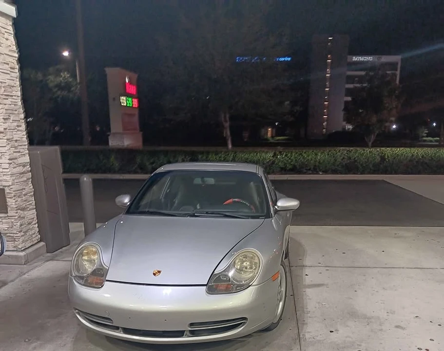 1999 Porsche 996 Carrera - Image 12 of 20