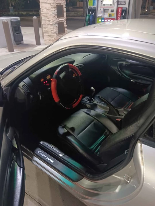 1999 Porsche 996 Carrera - Image 8 of 20