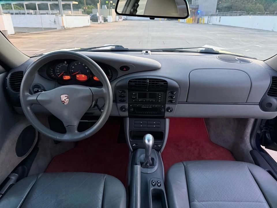 1999 Porsche 996 Carrera - Image 10 of 18