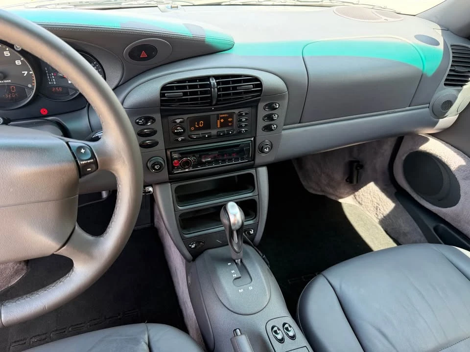 1999 Porsche 996 Carrera - Image 13 of 19