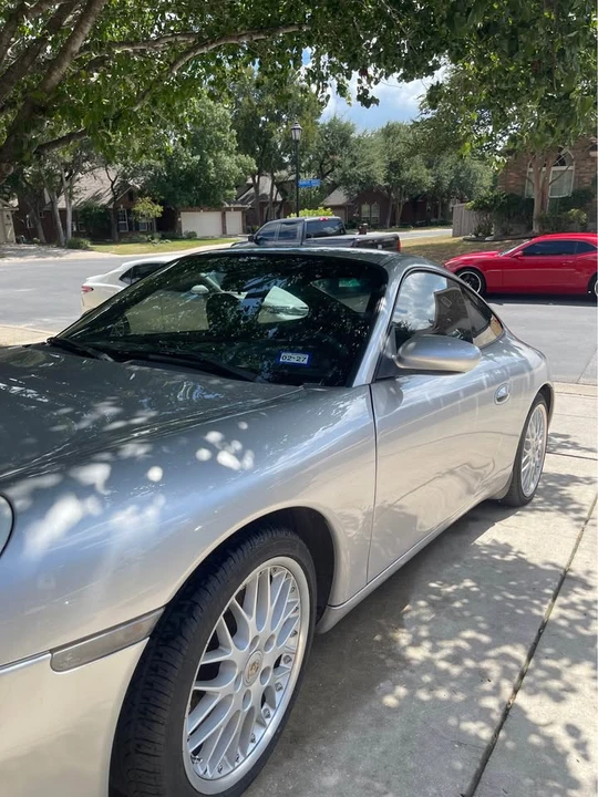 1999 Porsche 996 Carrera - Image 9 of 20