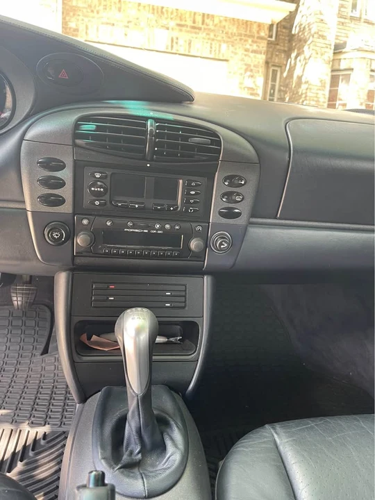 1999 Porsche 996 Carrera - Image 15 of 20