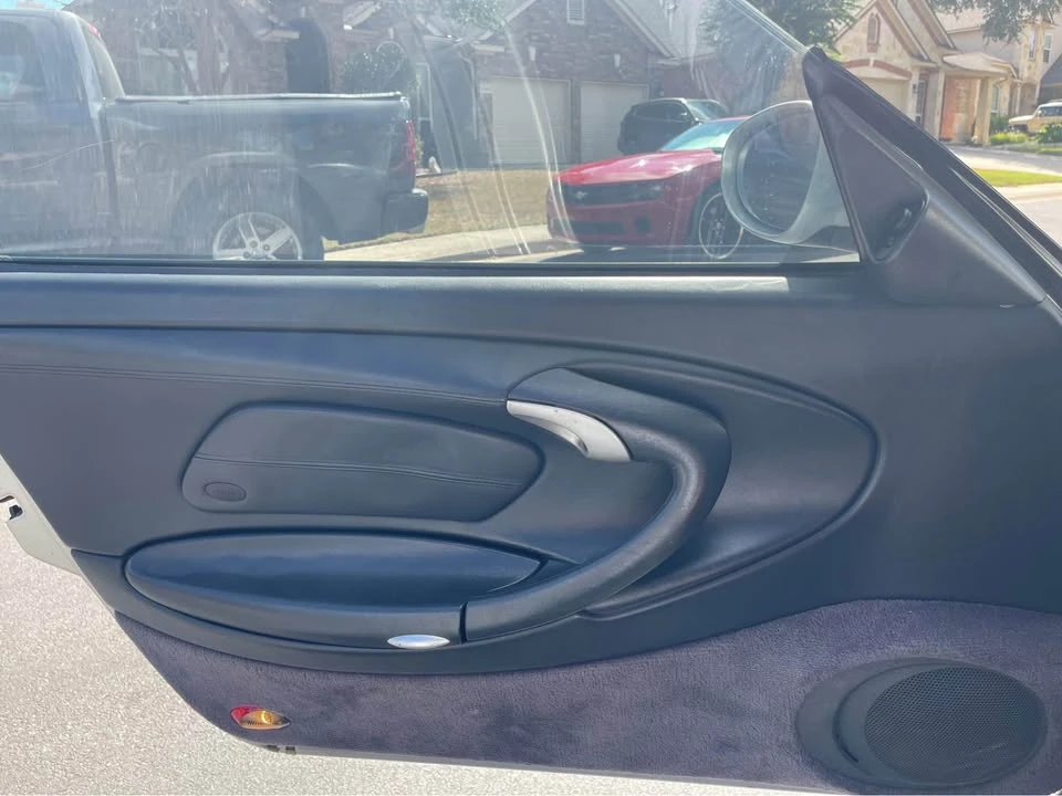 1999 Porsche 996 Carrera - Image 19 of 20