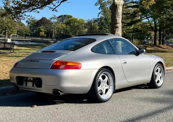 1999 Porsche 996 Carrera - Image 11 of 21