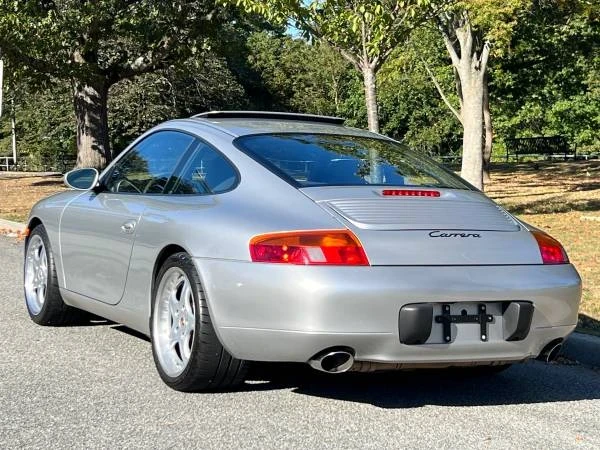 1999 Porsche 996 Carrera - Image 9 of 21
