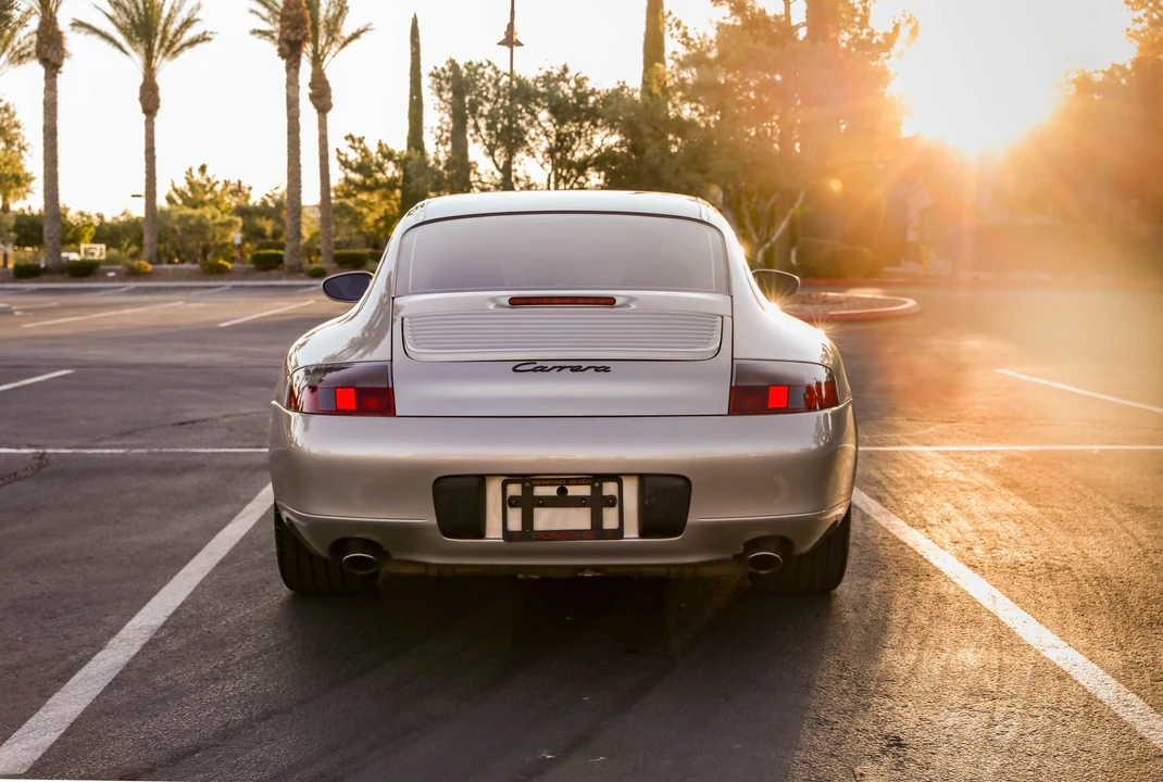 1999 Porsche 996 Carrera - Image 7 of 31