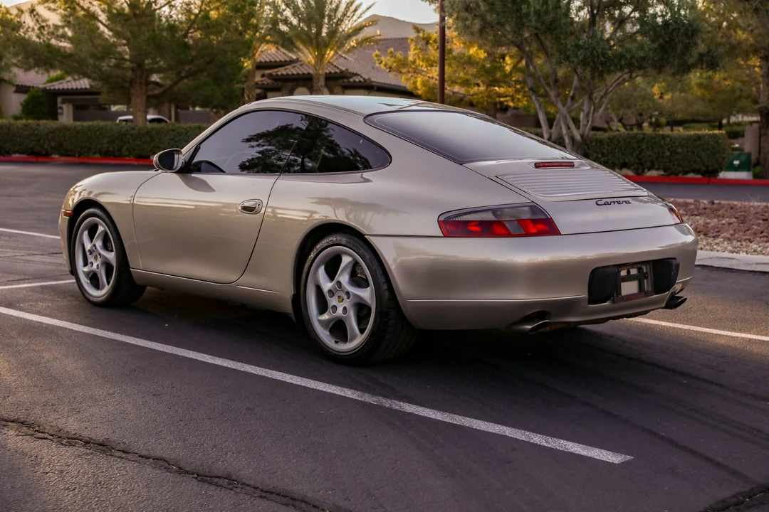 1999 Porsche 996 Carrera - Image 8 of 31