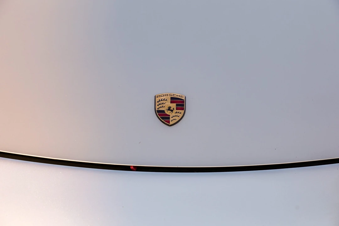 1999 Porsche 996 Carrera - Image 17 of 31