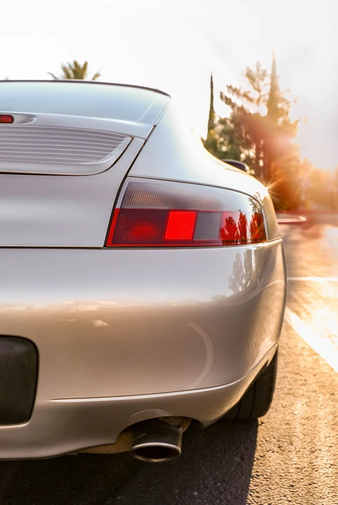 1999 Porsche 996 Carrera - Image 14 of 31
