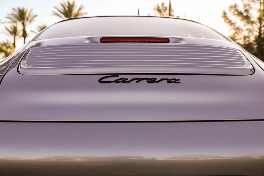 1999 Porsche 996 Carrera - Image 18 of 31