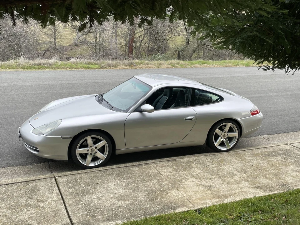 1999 Porsche 996 Carrera - Image 15 of 31