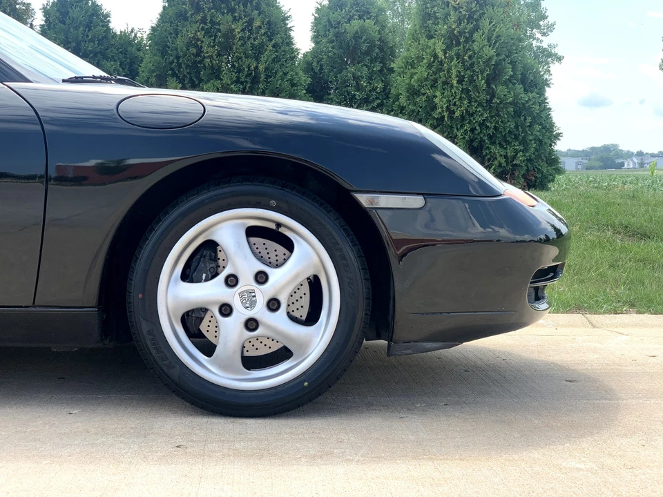 1999 Porsche 996 Carrera - Image 18 of 31