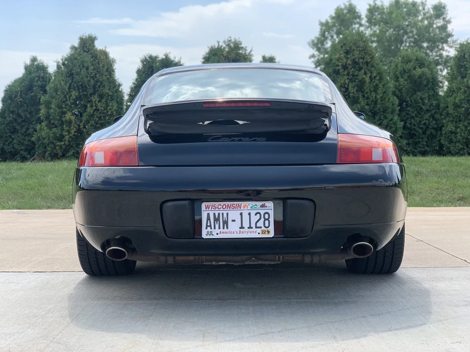 1999 Porsche 996 Carrera - Image 10 of 31