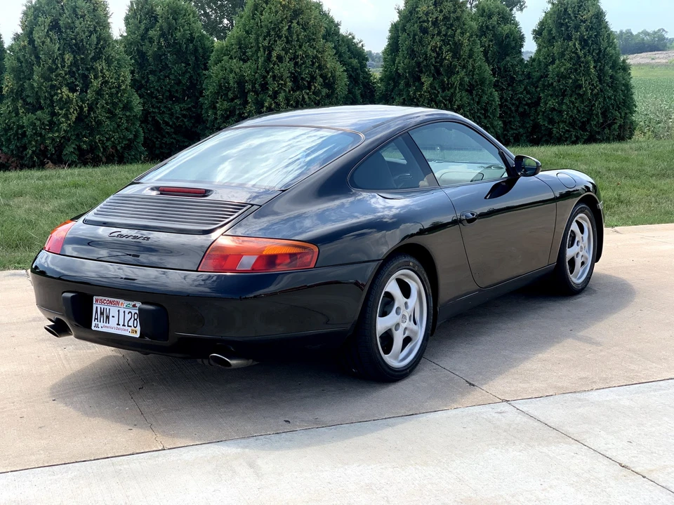 1999 Porsche 996 Carrera - Image 12 of 31