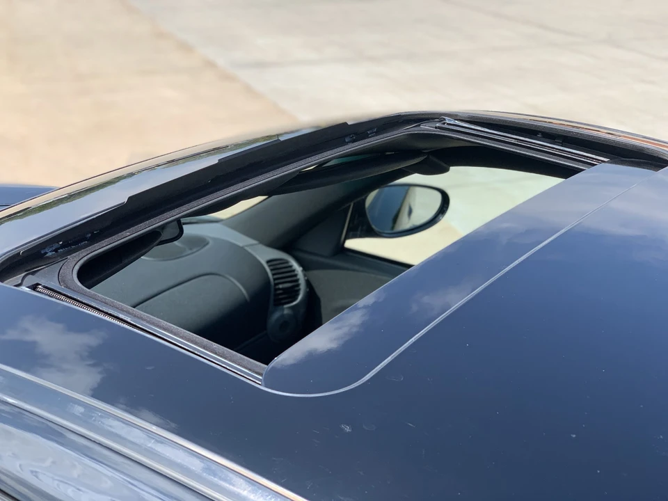 1999 Porsche 996 Carrera - Image 29 of 31