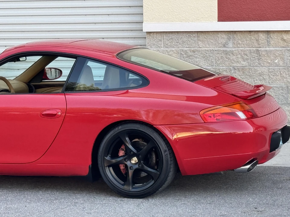 1999 Porsche 996 Carrera - Image 30 of 31