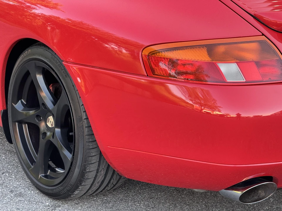 1999 Porsche 996 Carrera - Image 22 of 31