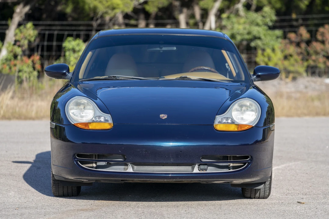1999 Porsche 996 Carrera - Image 9 of 31