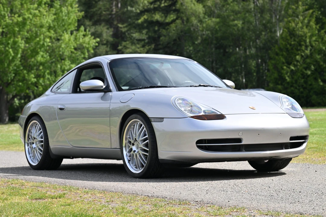 1999 Porsche 996 Carrera - Image 8 of 31