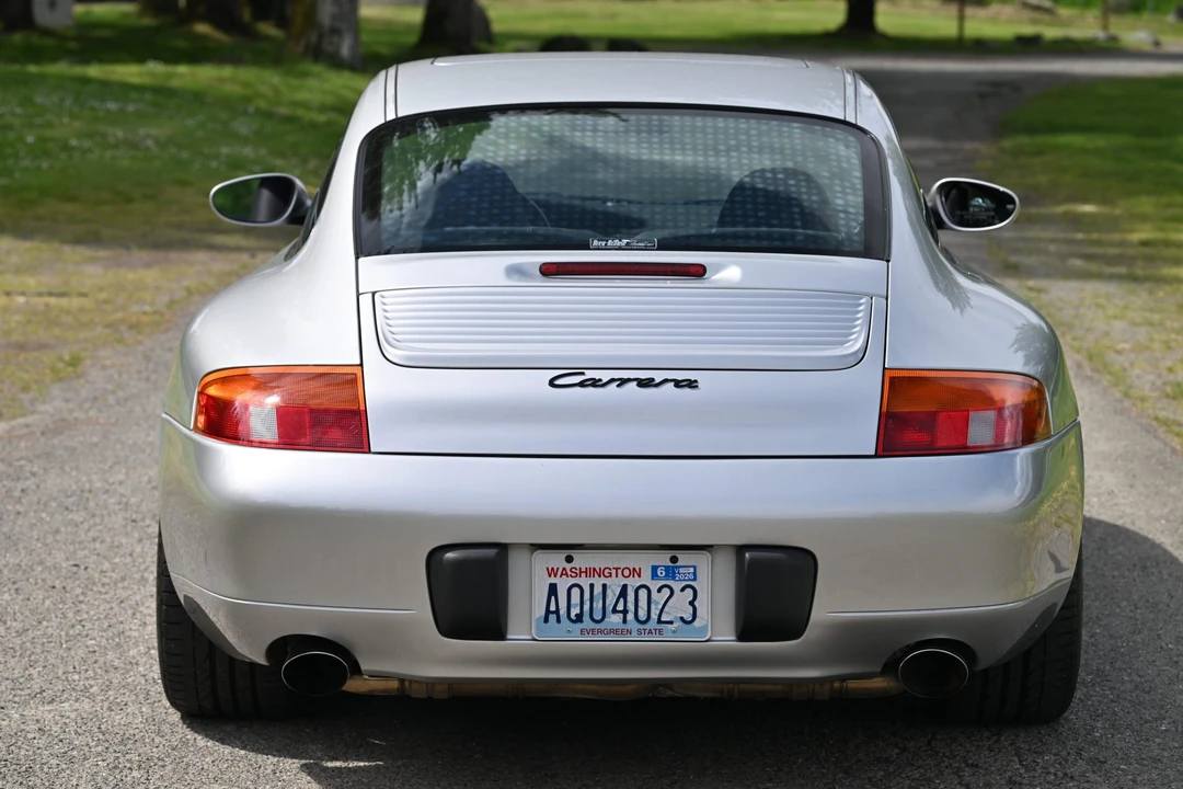 1999 Porsche 996 Carrera - Image 11 of 31