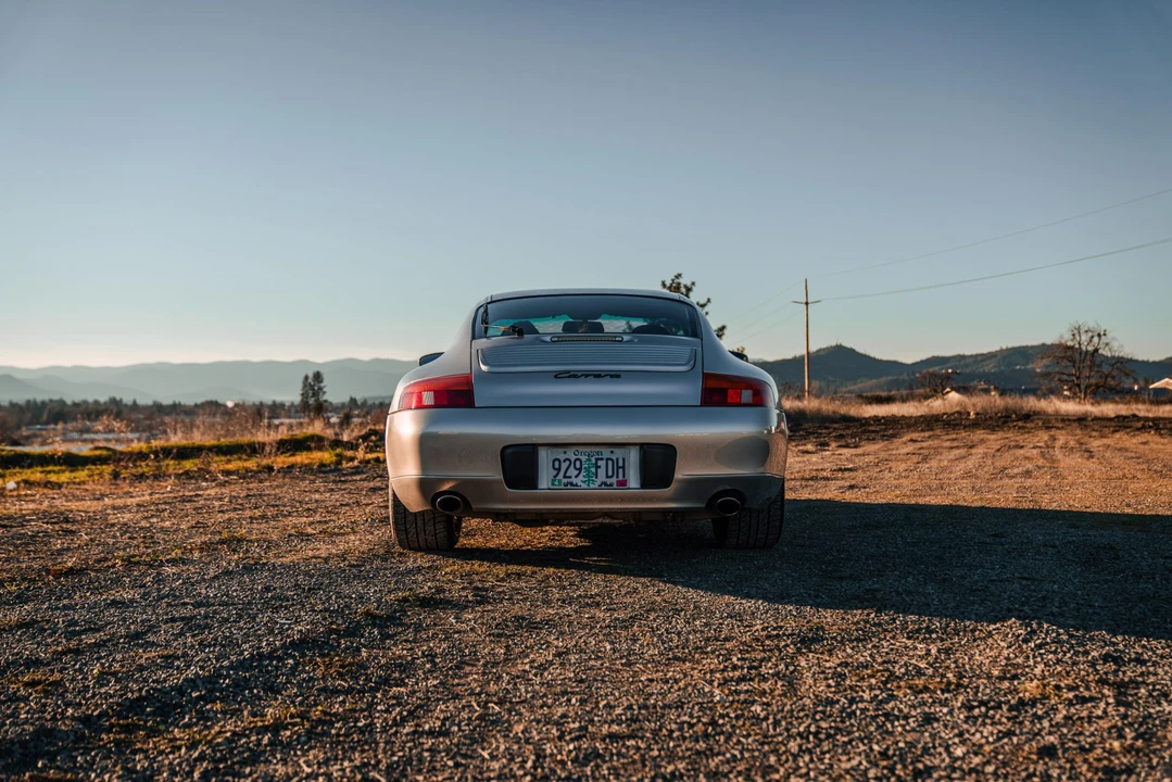 1999 Porsche 996 Carrera - Image 7 of 31