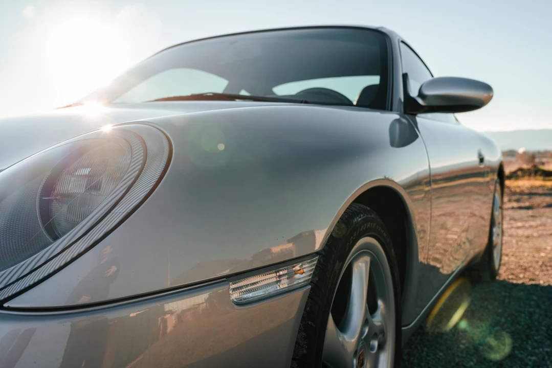 1999 Porsche 996 Carrera - Image 19 of 31