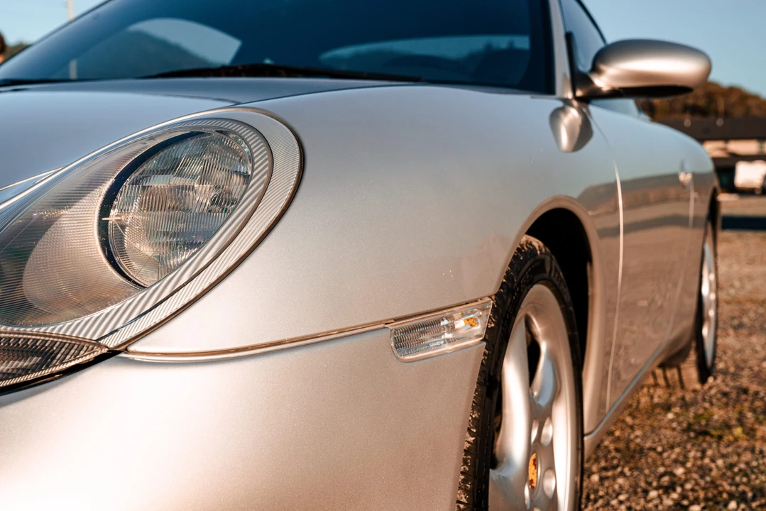 1999 Porsche 996 Carrera - Image 20 of 31